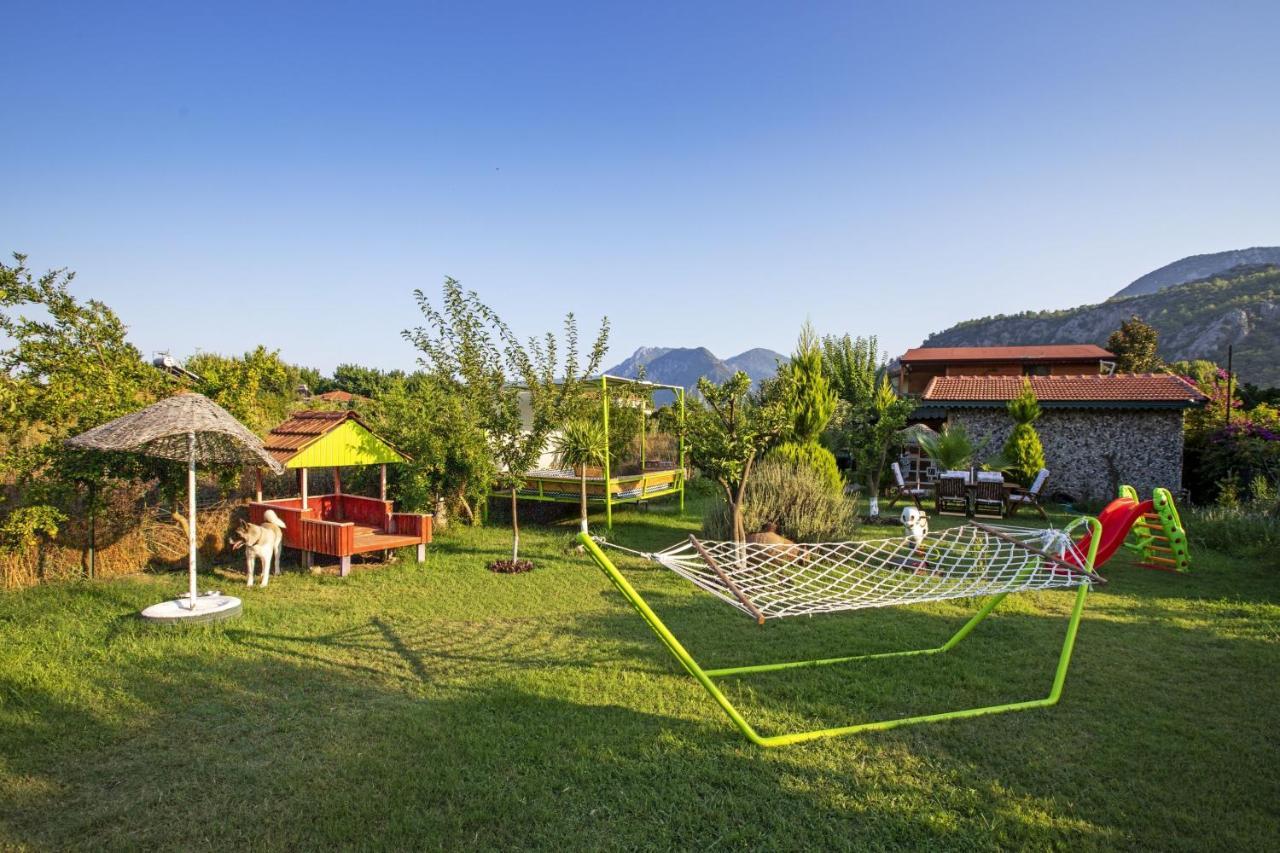Flora Pansiyon Çıralı Daire Kemer Dış mekan fotoğraf