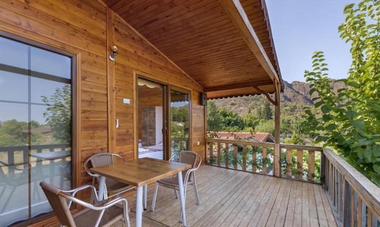 Flora Pansiyon Çıralı Daire Kemer Dış mekan fotoğraf
