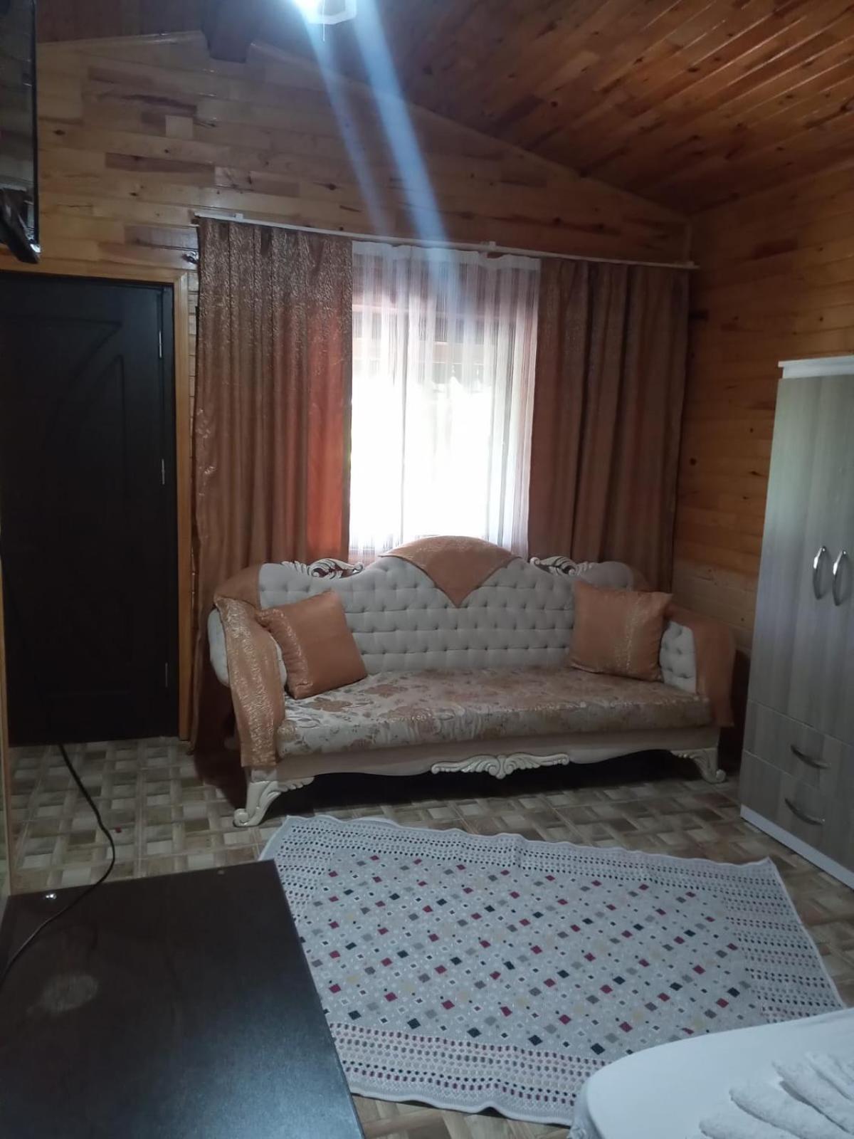 Flora Pansiyon Çıralı Daire Kemer Dış mekan fotoğraf