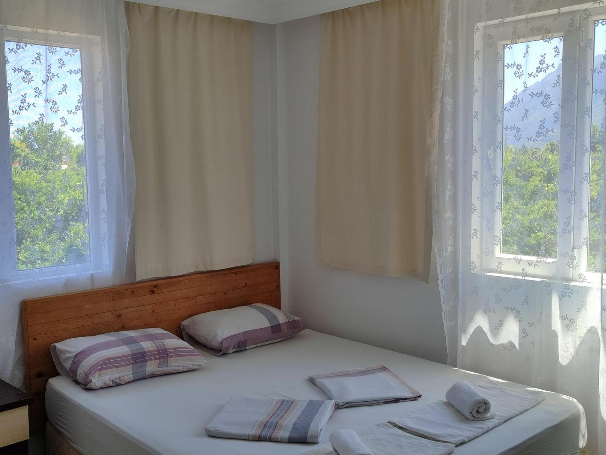 Flora Pansiyon Çıralı Daire Kemer Dış mekan fotoğraf